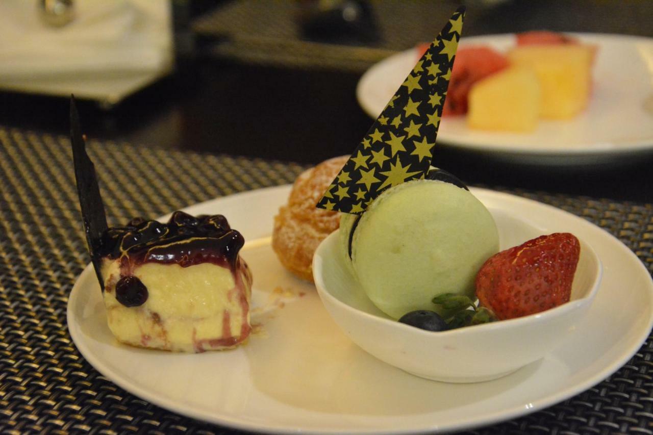 Argyle Grand Hotel Qianxinan Esterno foto